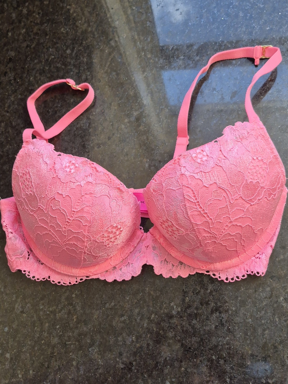 La SENZA Feminine Lace Gel-Padded Bra - Picture 2 of 6